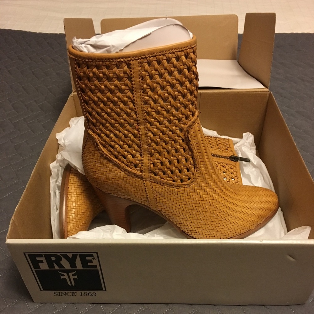 Frye Celeste Short Woven Booties!